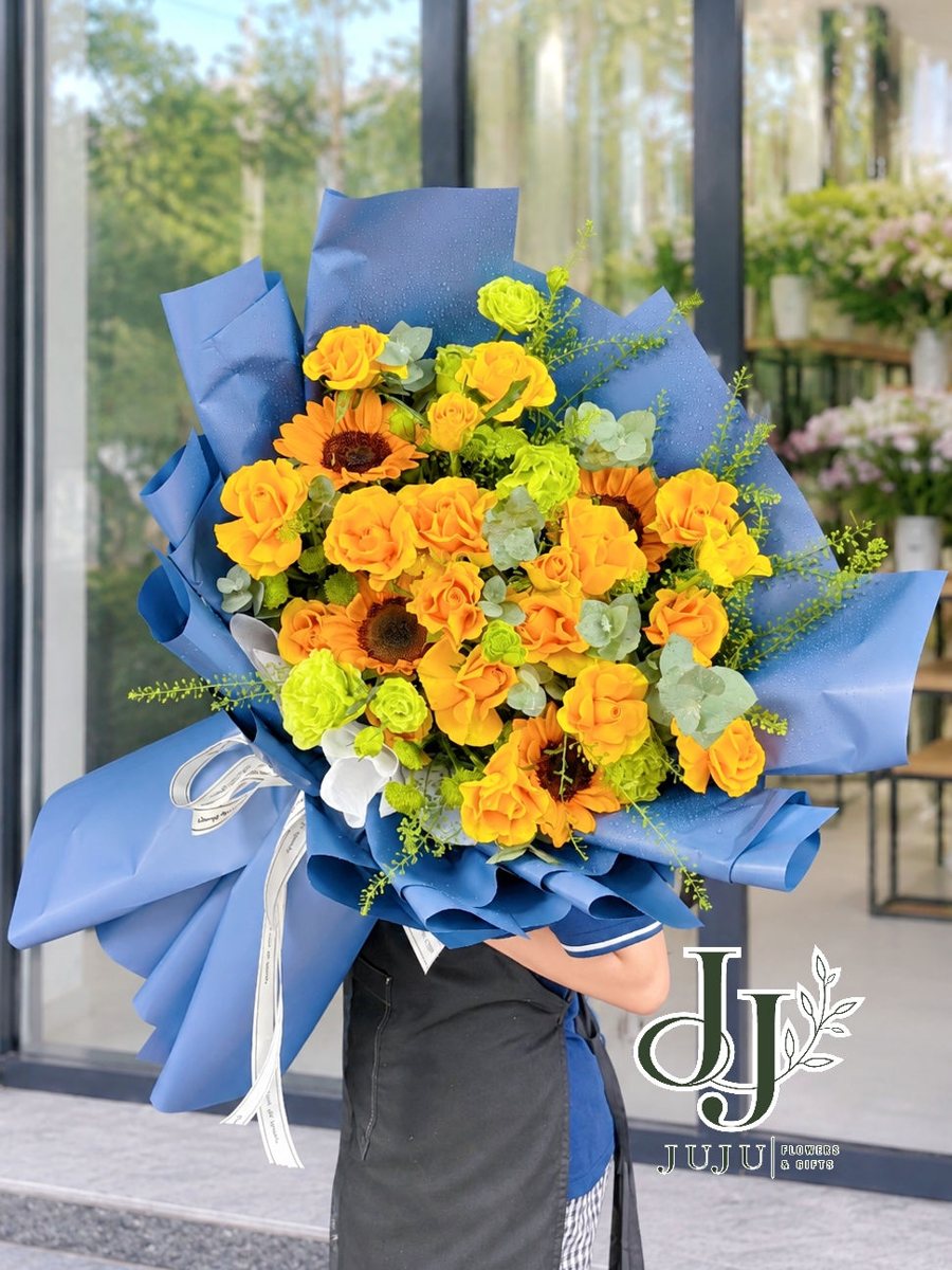 Bó hoa hồng vàng chúc mừng BHT024