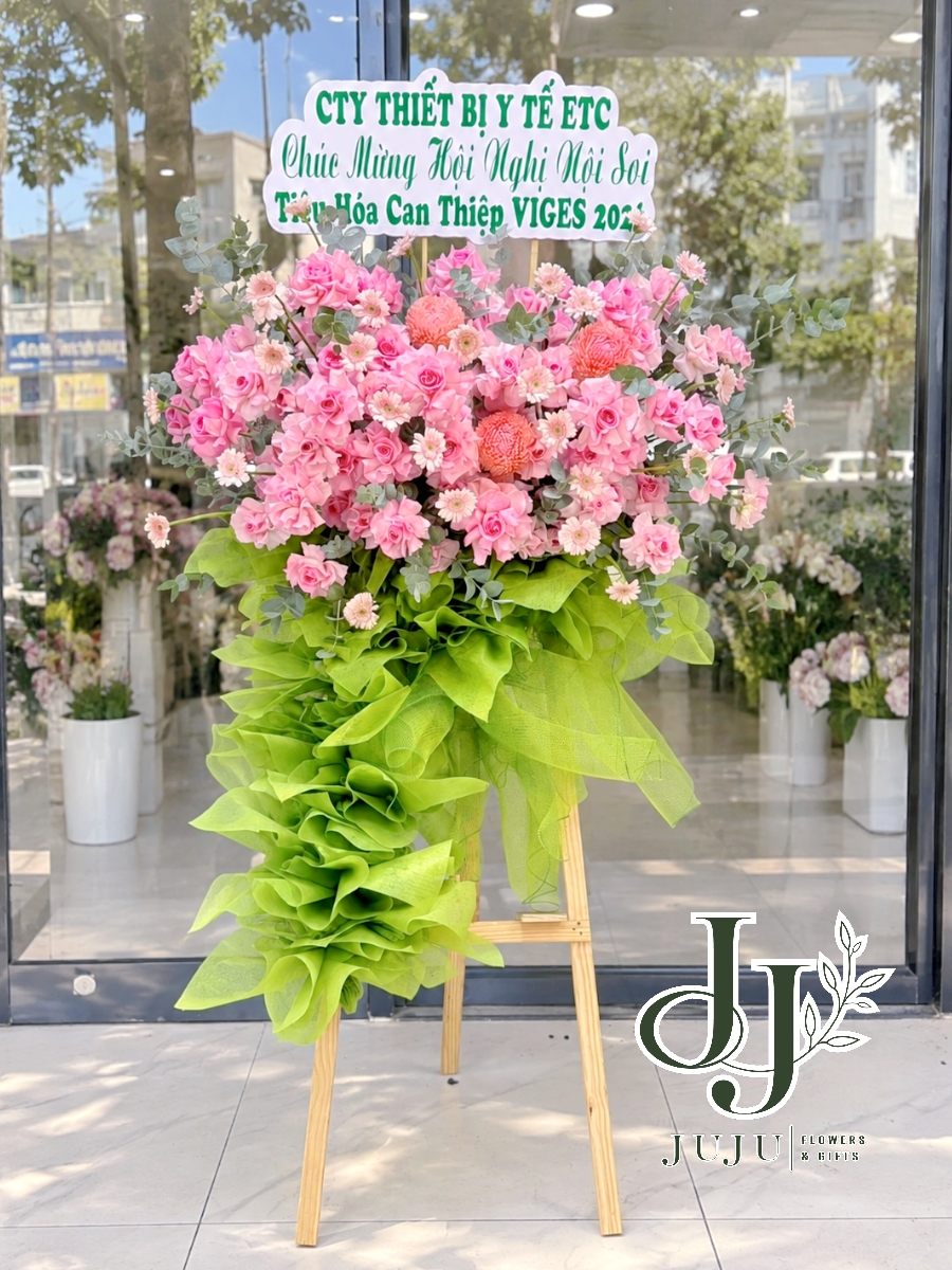 Kệ hoa khai trương tiệm tóc HCM018